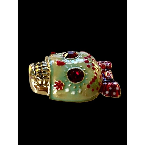 Vintage Style Gothic, Punk Sugar Skull Brooch Pin GREEN - Picture 6 of 8